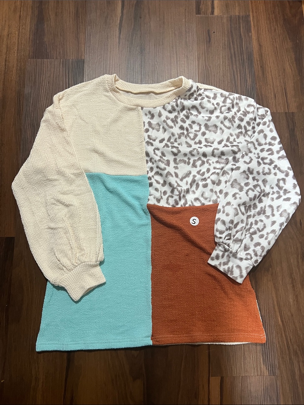 Colorblock Leopard Sleeve Pullover - Cream, Teal & Rust